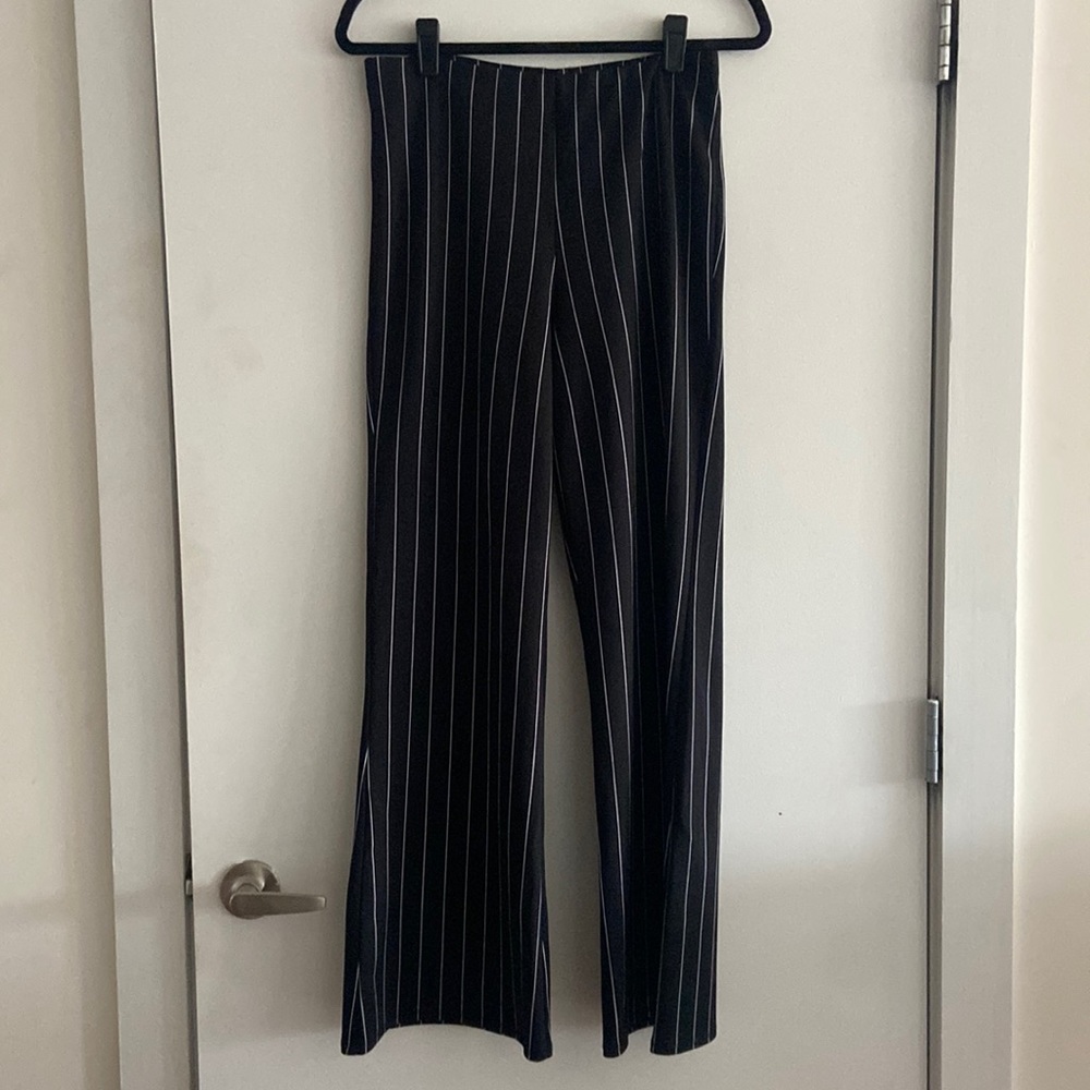 Flared pinstriped leggings